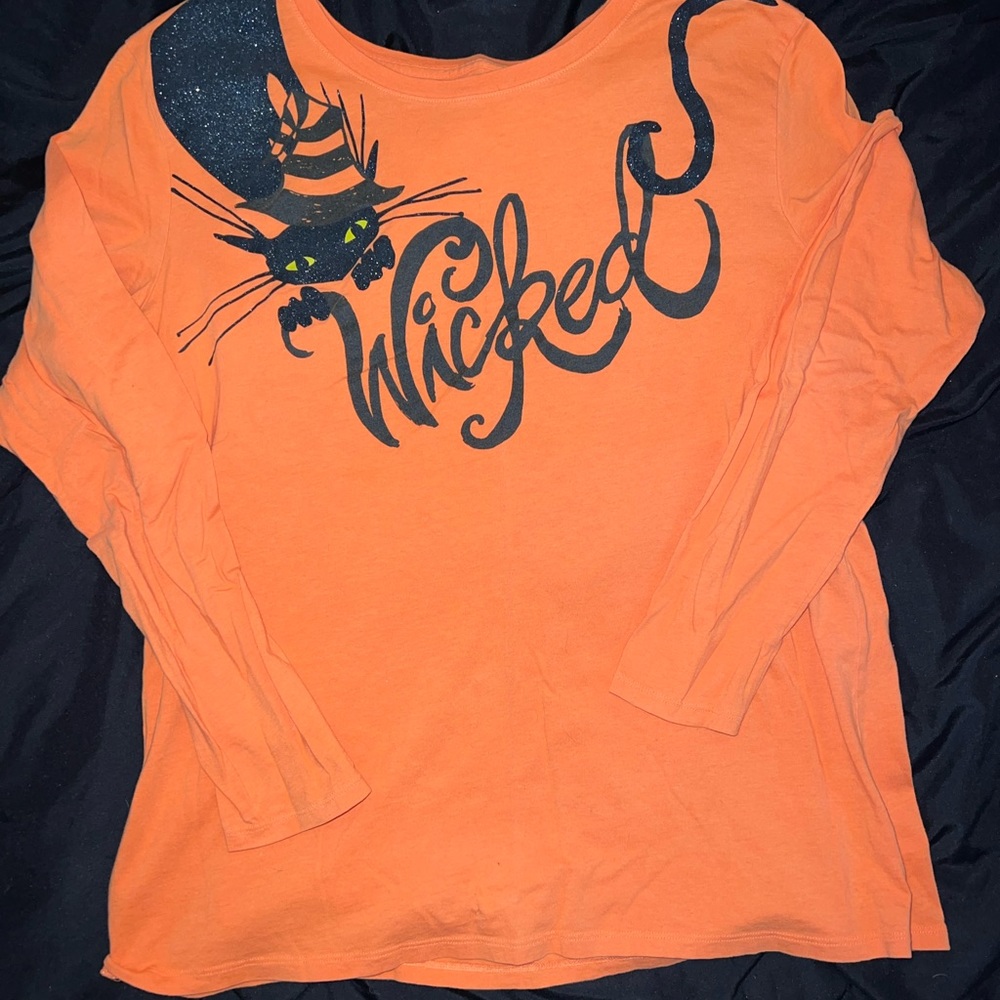 Women’s long sleeve